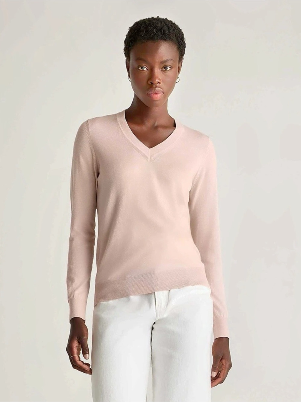 Quince Lightweight Cotton Cashmere V-Neck Sweater